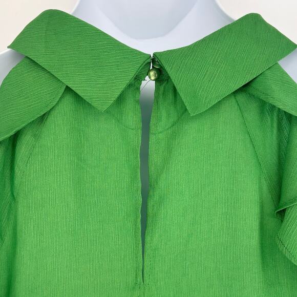 EESome NWT Kelly Green Cold Shoulder Ruffle Oversized Top Size L - Picture 5 of 7